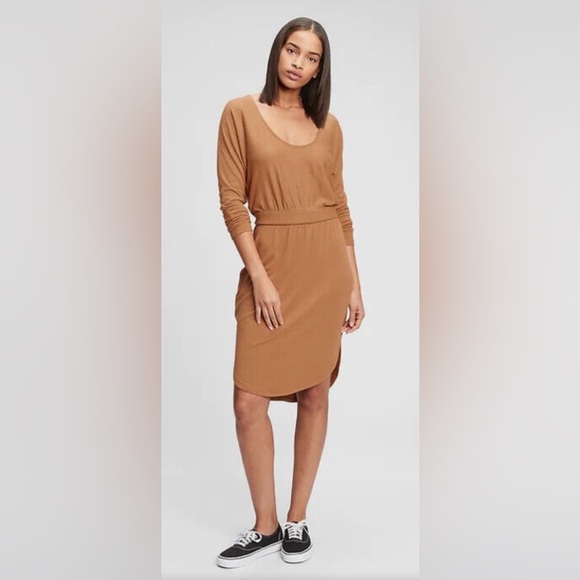 NWT GAP knit dress in size small (tall) - Picture 1 of 8